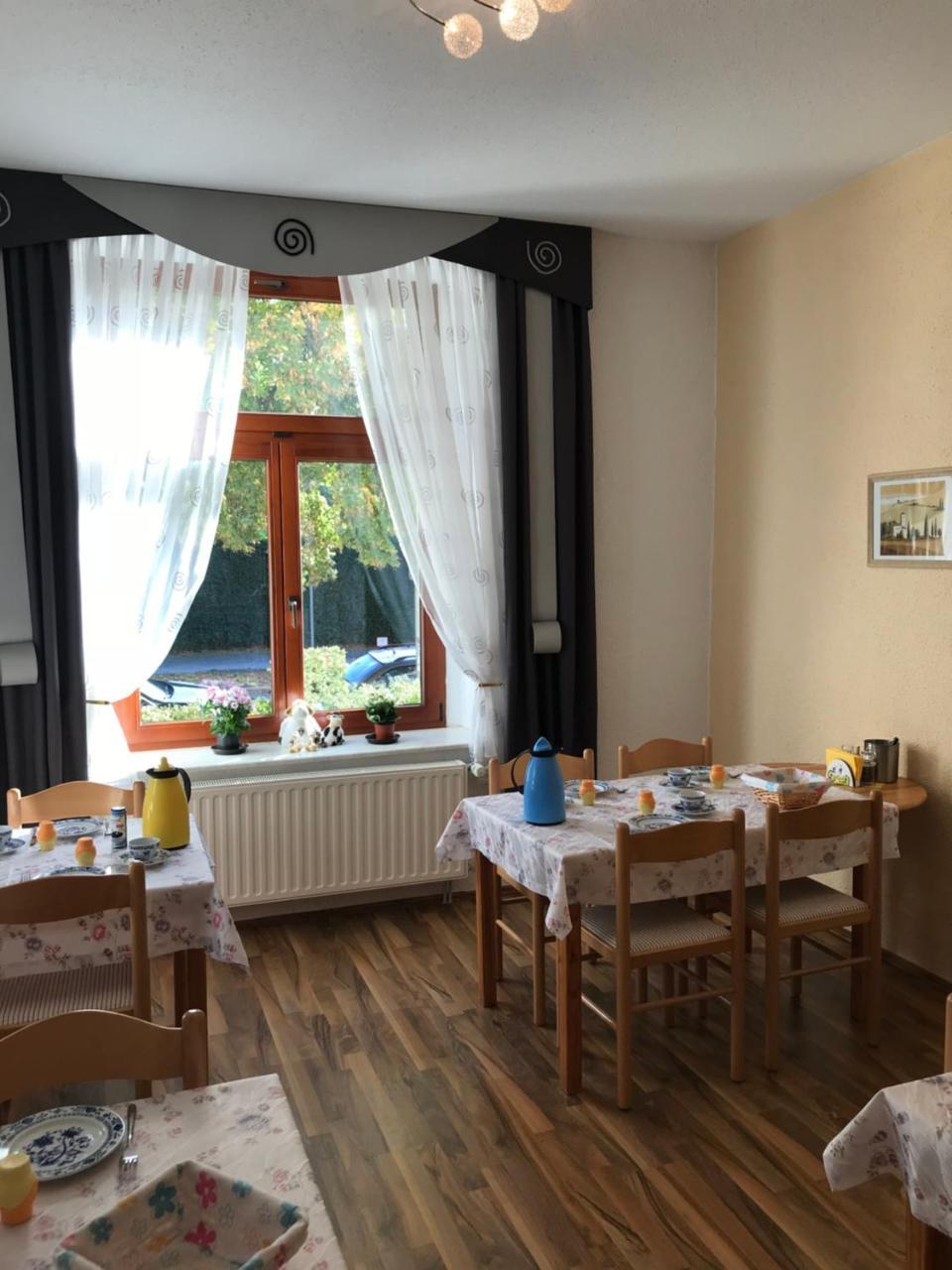 Pension Holzhausen Quedlinburg Exterior foto